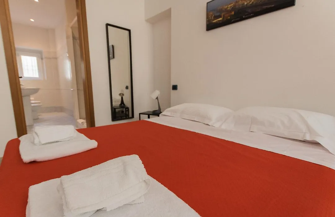 Amalia Apartment Via La Farina-1